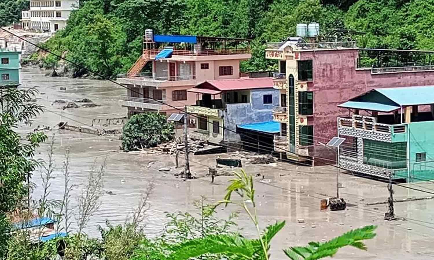 नेपाल में कोसी नदी का जलस्तर बढ़ा, बिहार में अलर्ट