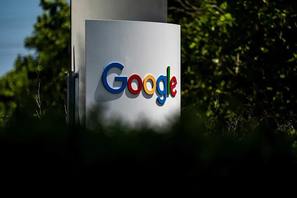 AI Fears Rattle Wall Street,Google value plunges by $500bn