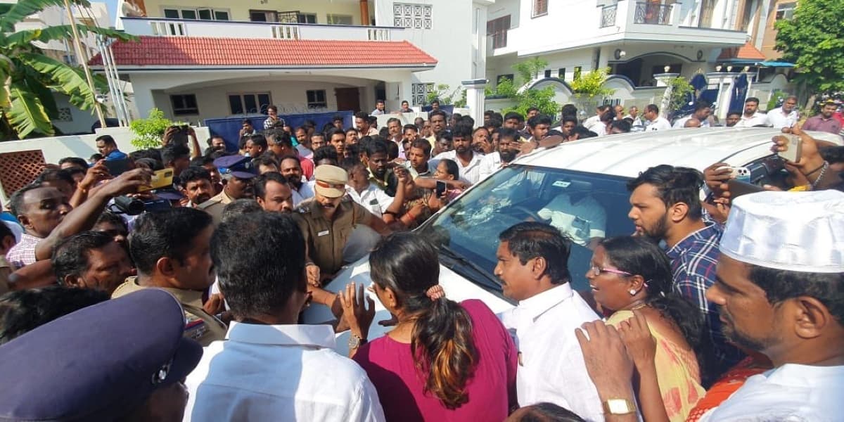 Raid in Senthil Balaji's Karur residence